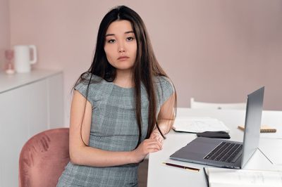 2026년 5월 고용동향 해설: 취업자 감소와 청년 지원책